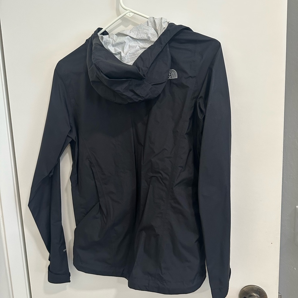 The North Face Windbreaker - Picture 3 of 3